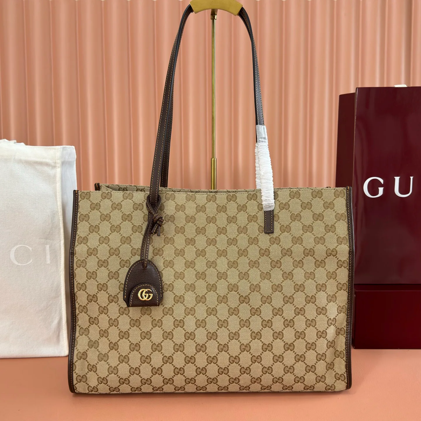 Классические Сумки Женские Gucci 12859963