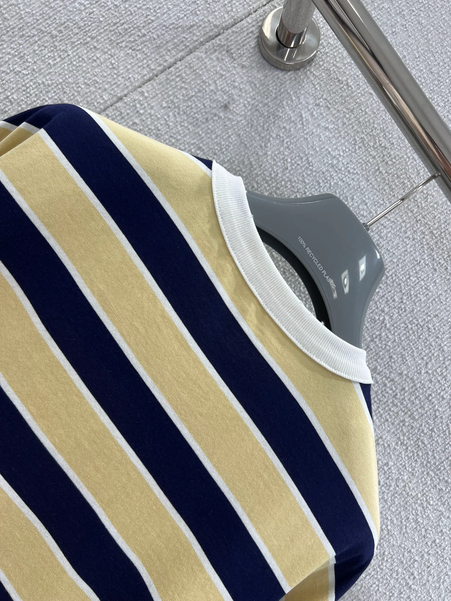 Футболки Женские Prada 1520980