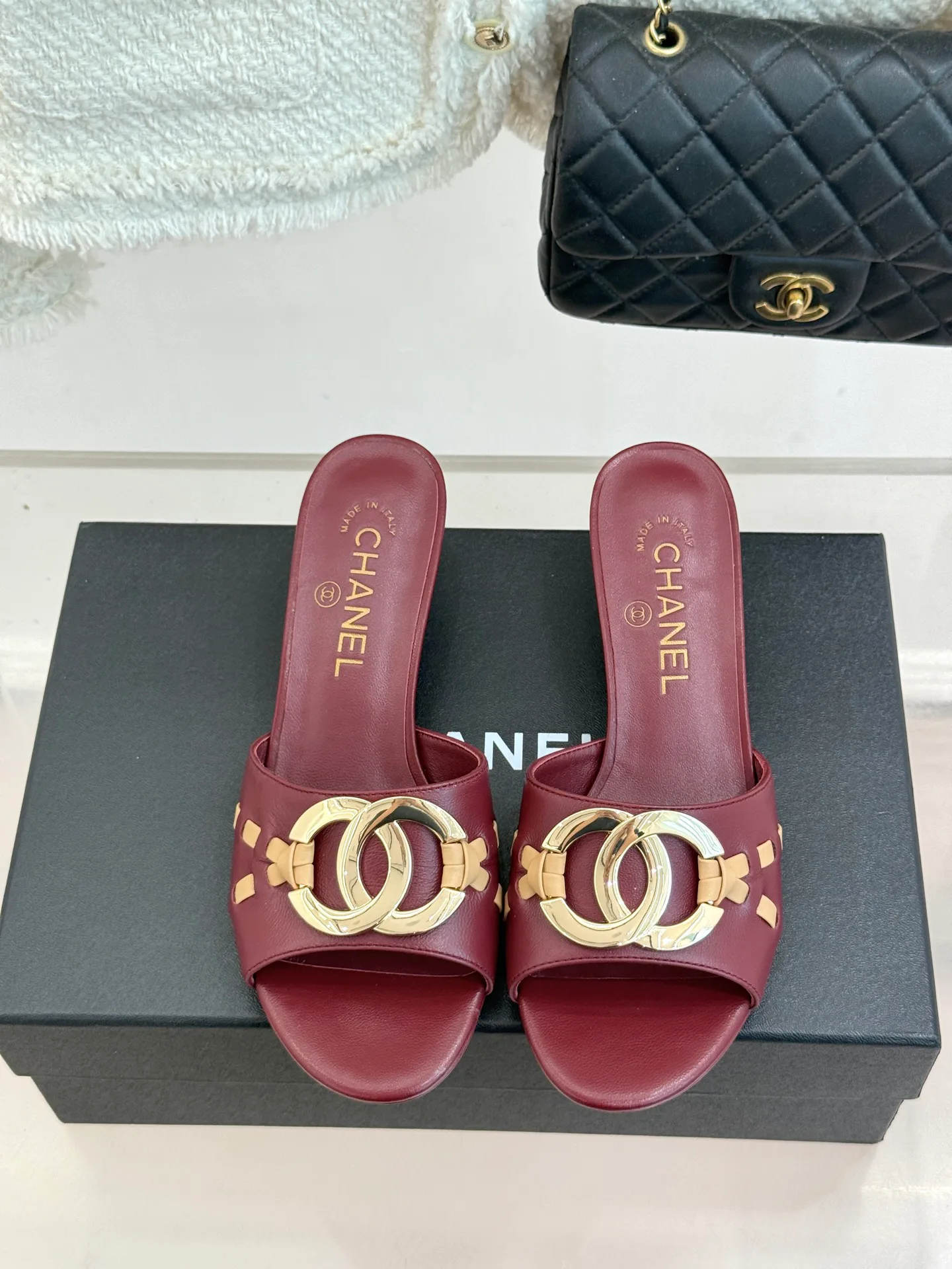 Босоножки Женские Chanel 17025705