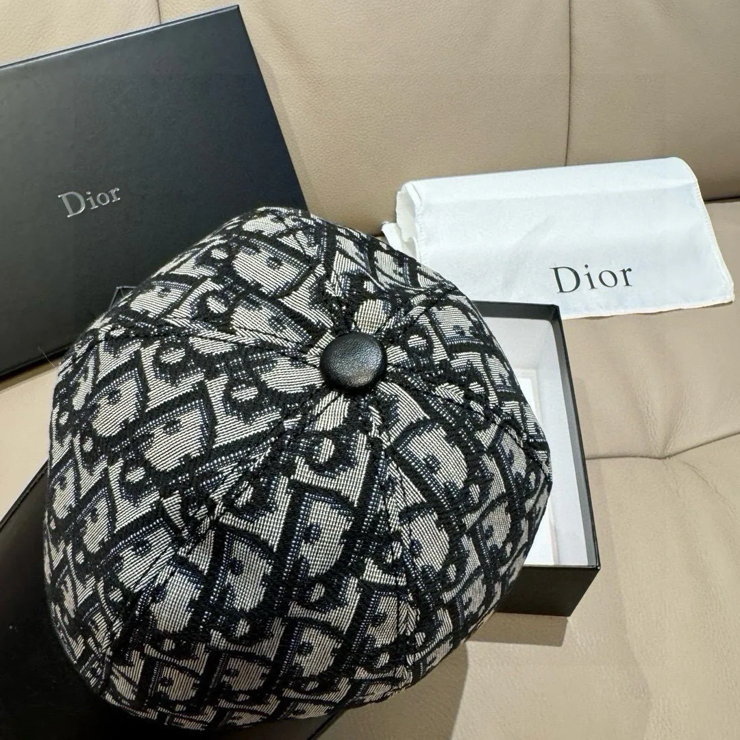 Головные Уборы Christian Dior 11529631