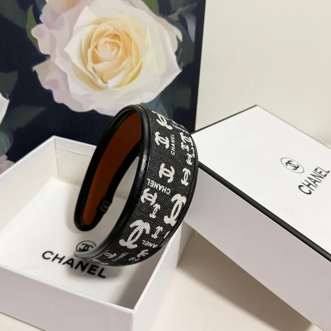 Головные Уборы Chanel 13079149