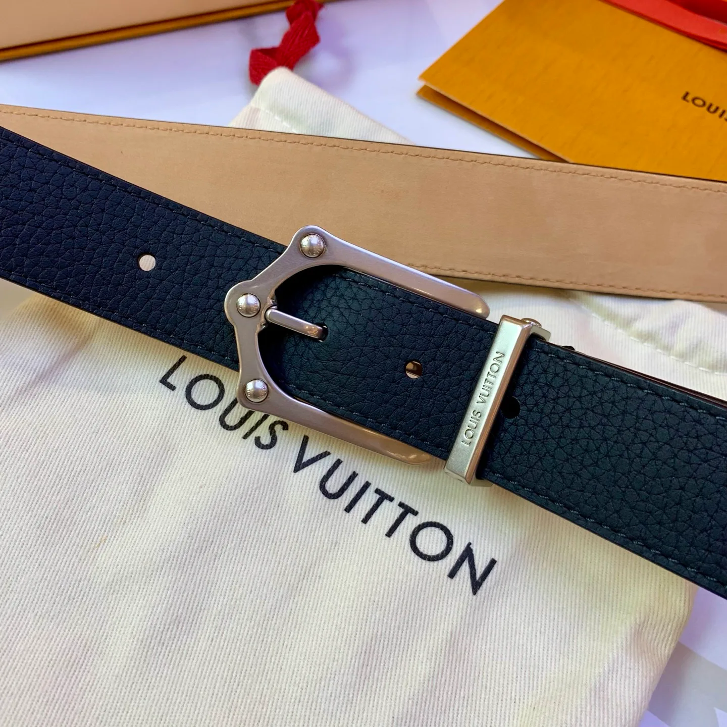 Ремни Louis Vuitton 17638917