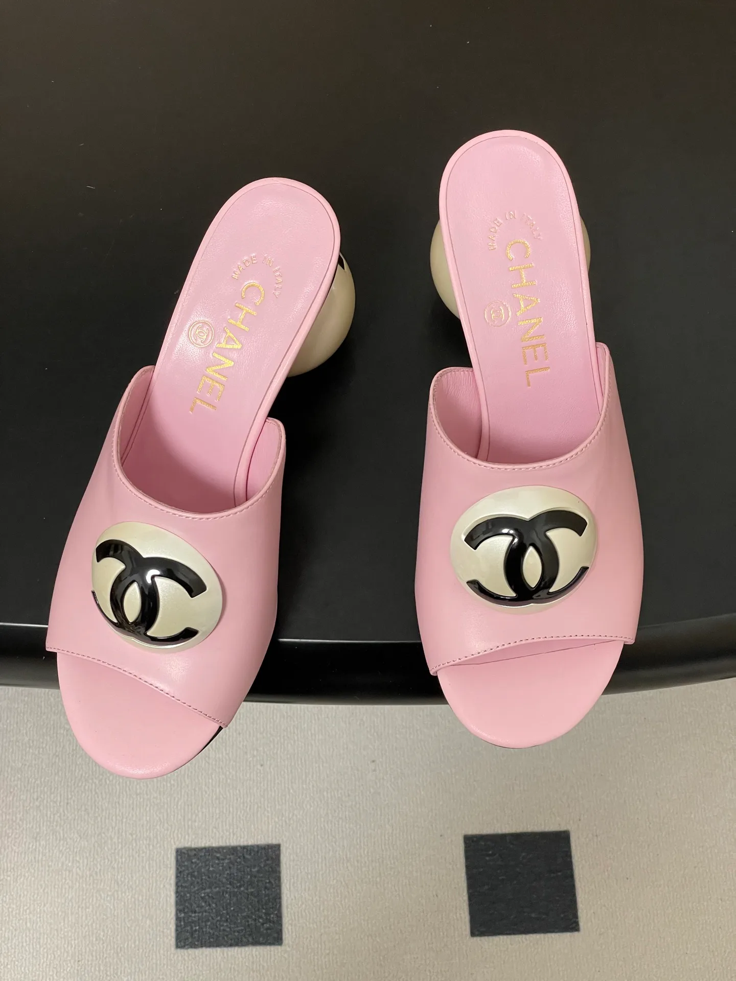 Босоножки Женские Chanel 10993919