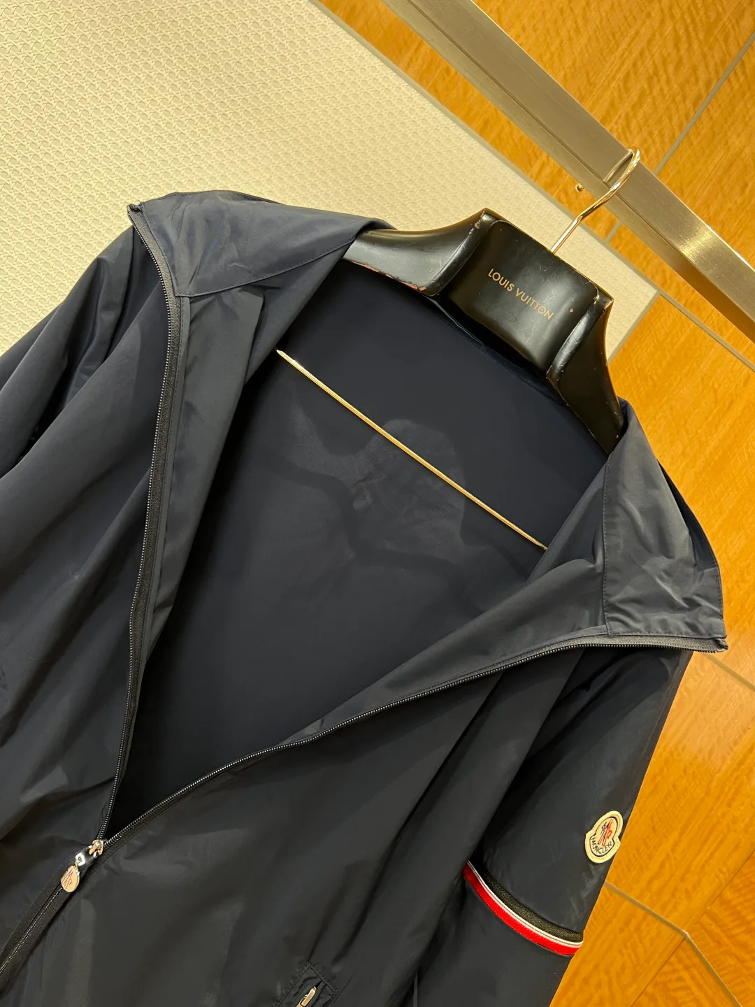 Куртки И Пуховики Мужские Moncler 12361126