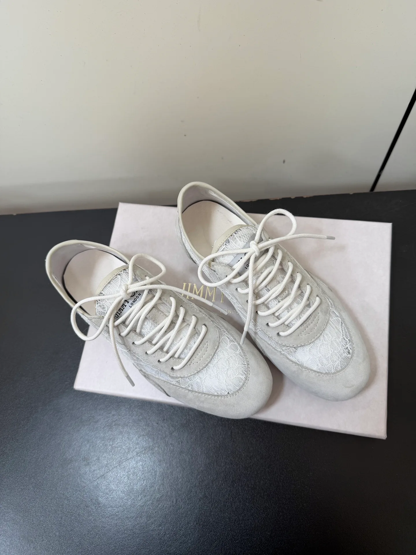 Кроссовки Женские Jimmy Choo 10454115