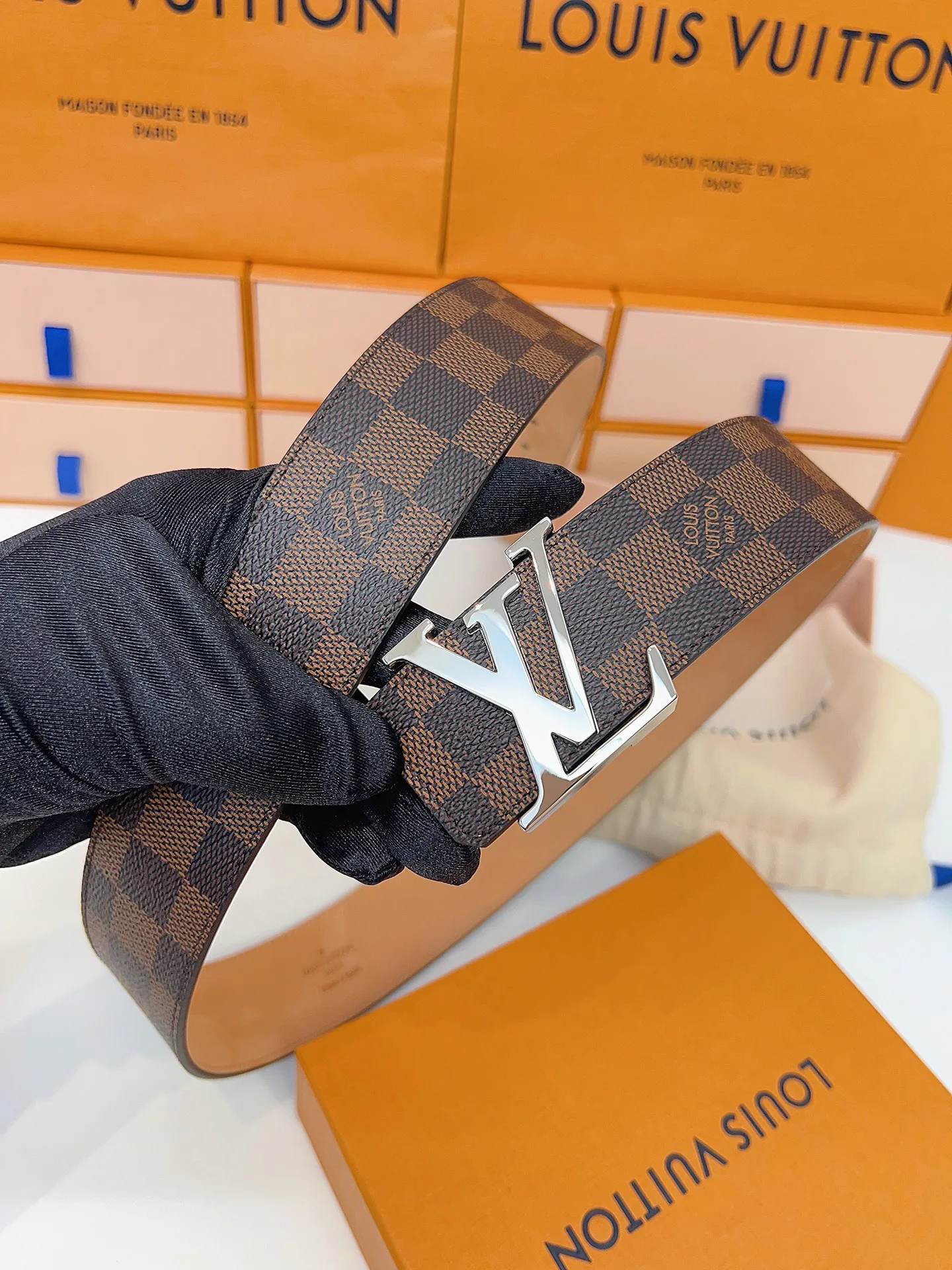 Ремни Louis Vuitton 832151