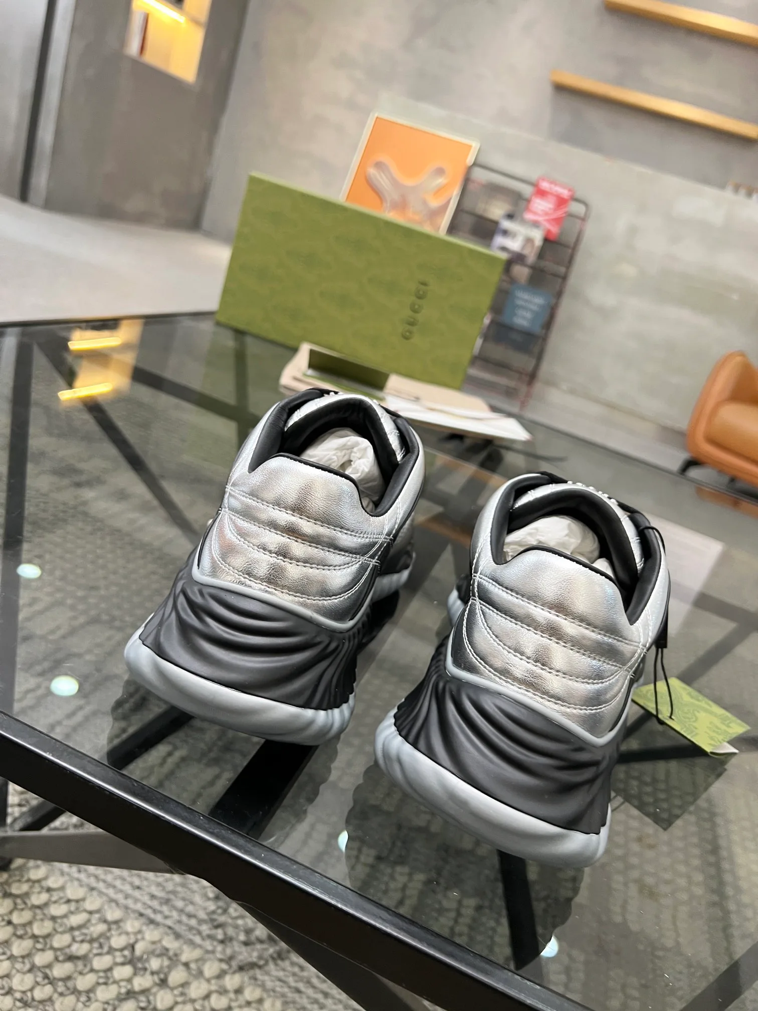 Кроссовки Женские Gucci 173912