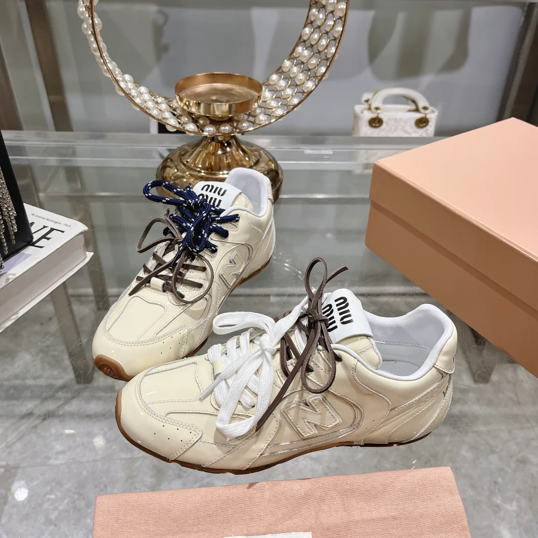 Кроссовки Женские Miu Miu 11567620