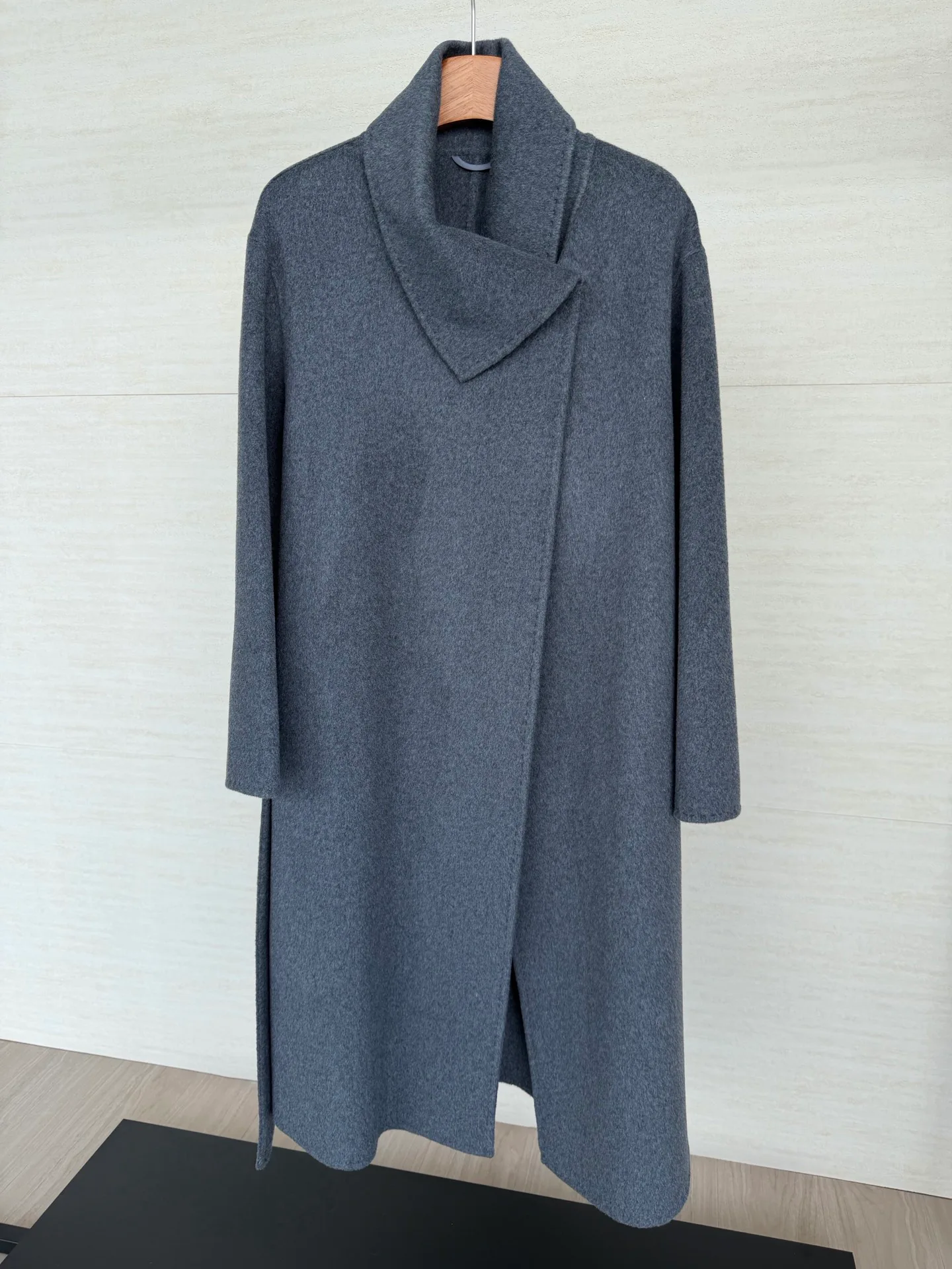 Пальто Женские Loro Piana 18539998