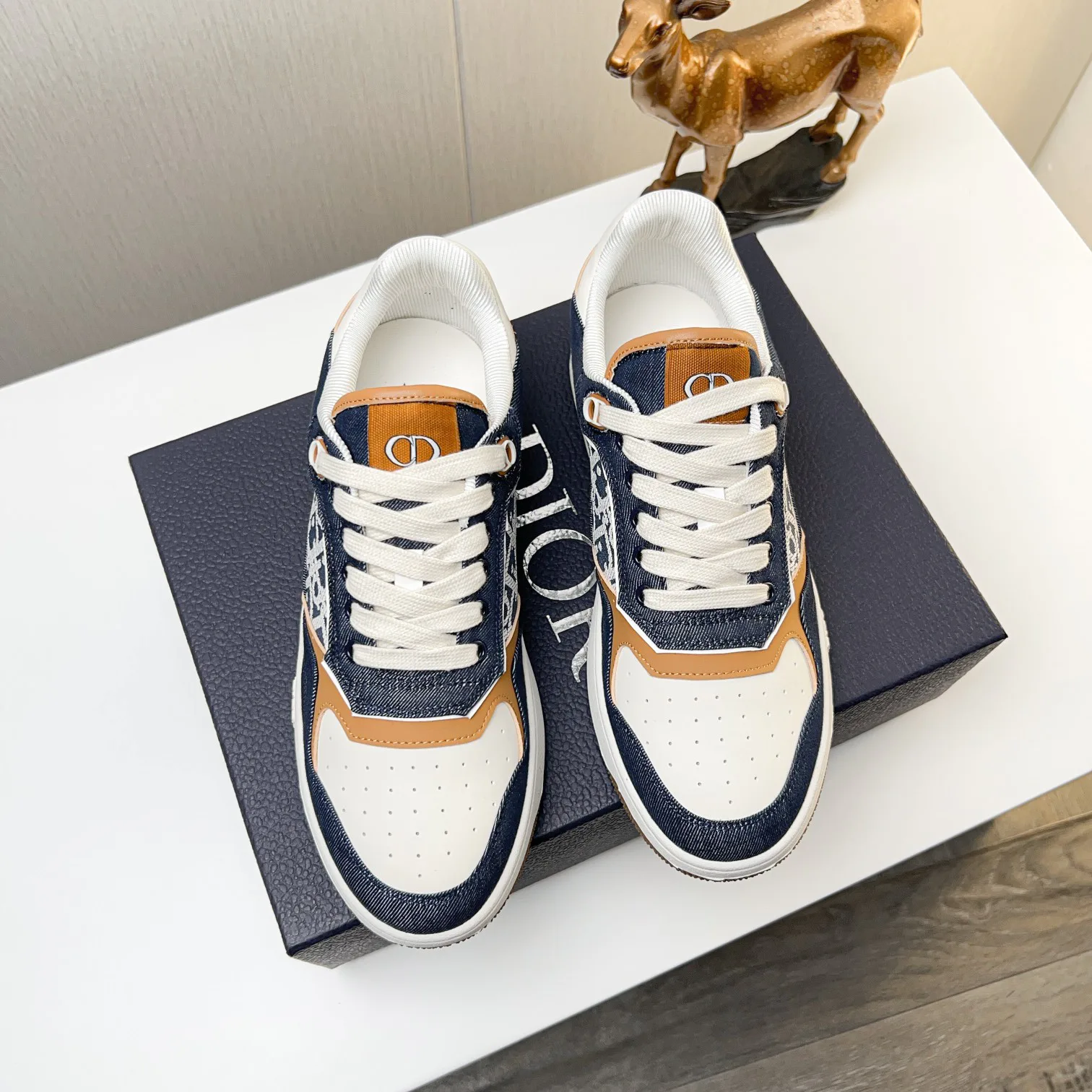 Кроссовки Женские Christian Dior 283940