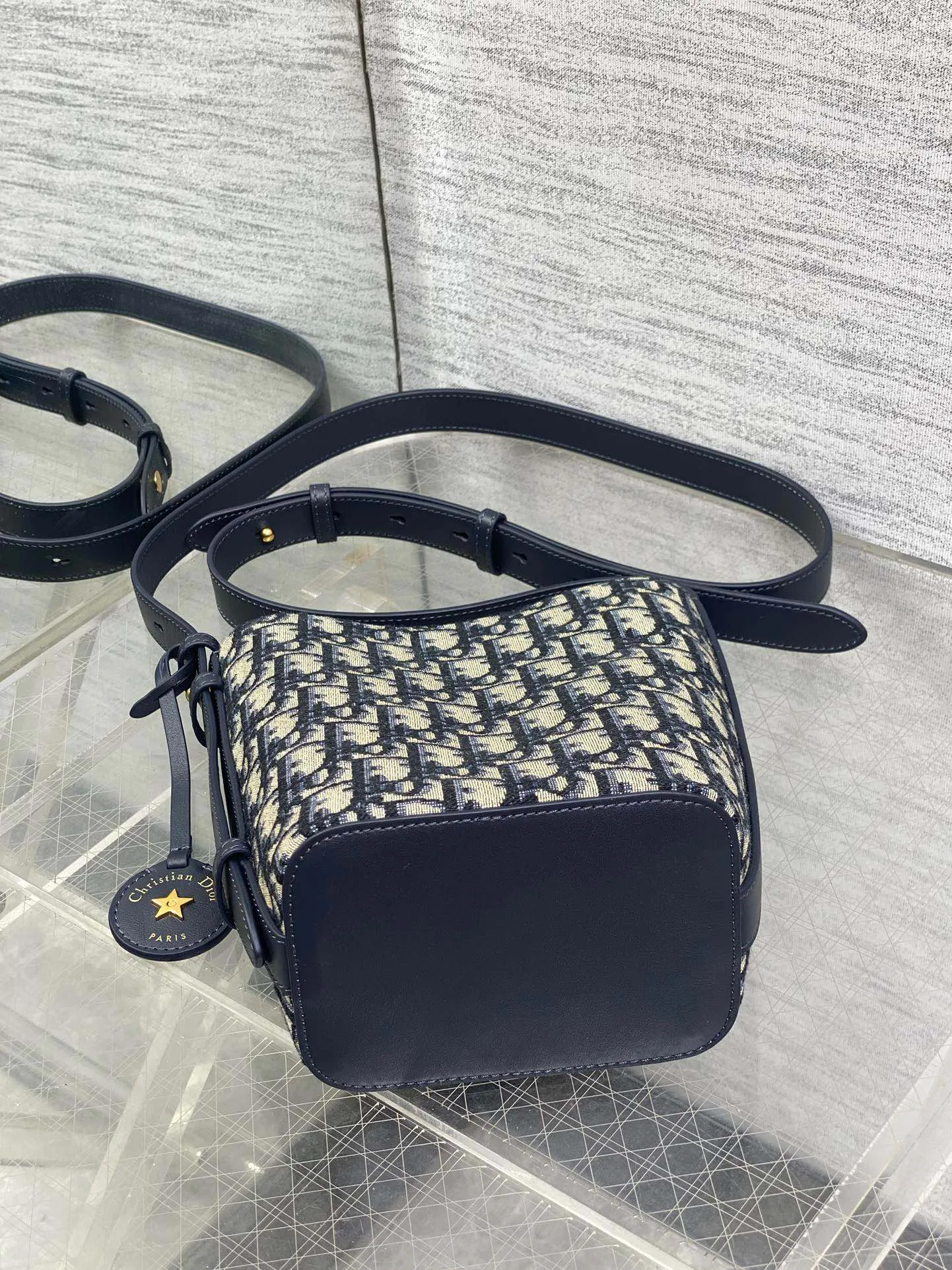 Сумки На Ремне Женские Christian Dior 11665031