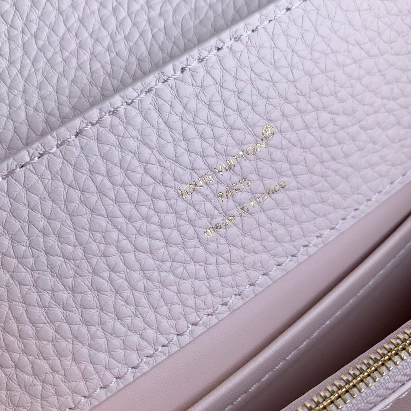 Классические Сумки Женские Louis Vuitton 18147529