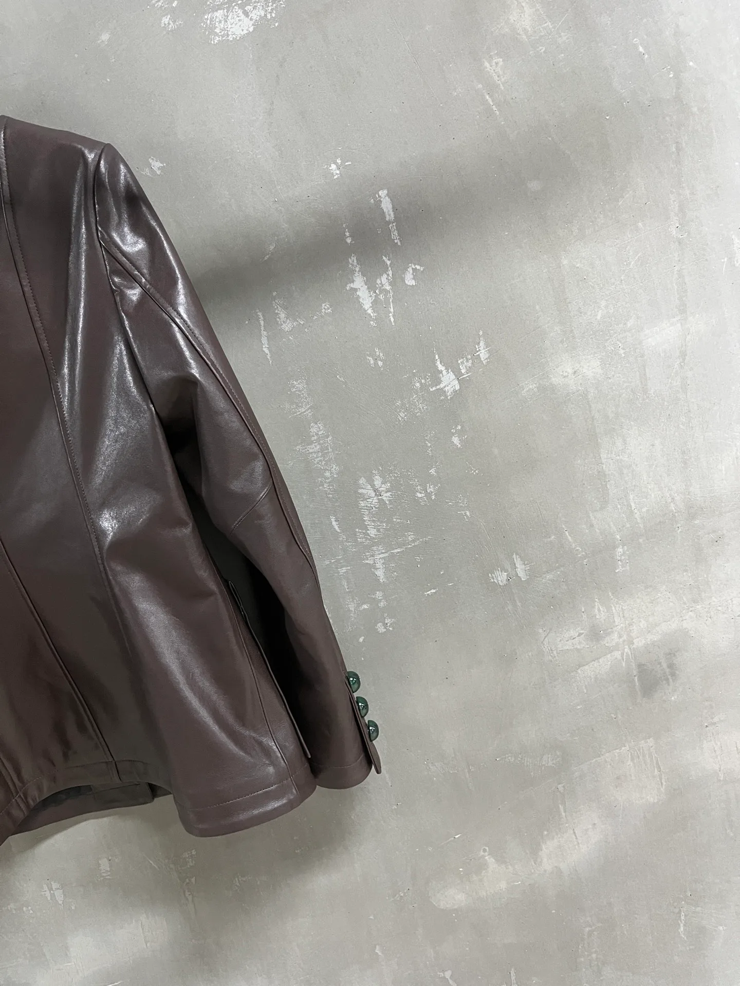 Кожаные Куртки И Дублёнки Женские Chanel 18172841