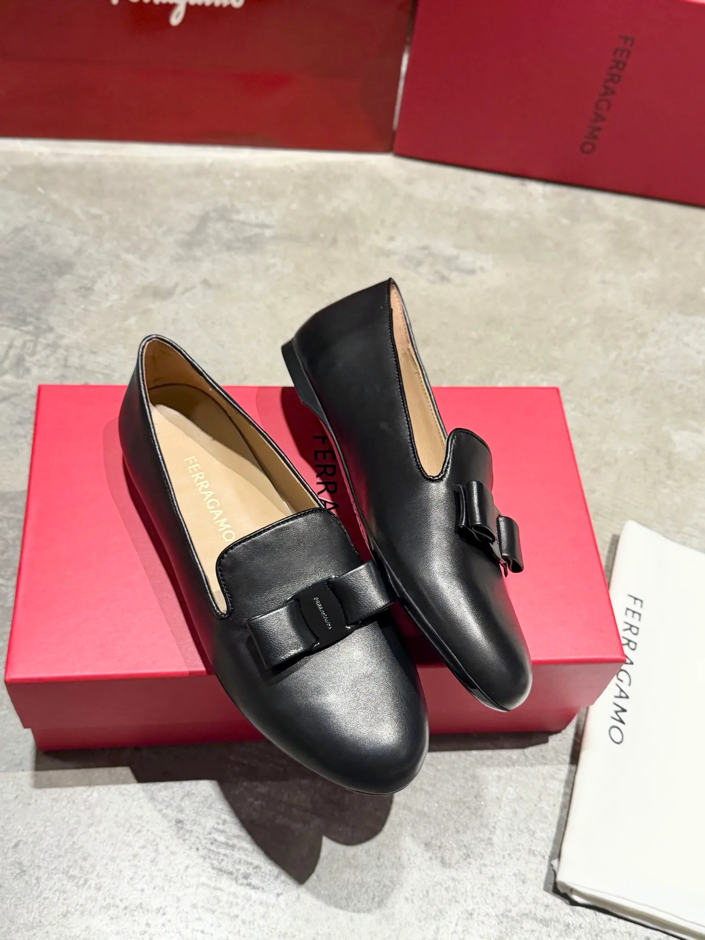 Лоферы И Мокасины Женские Salvatore Ferragamo 18968407