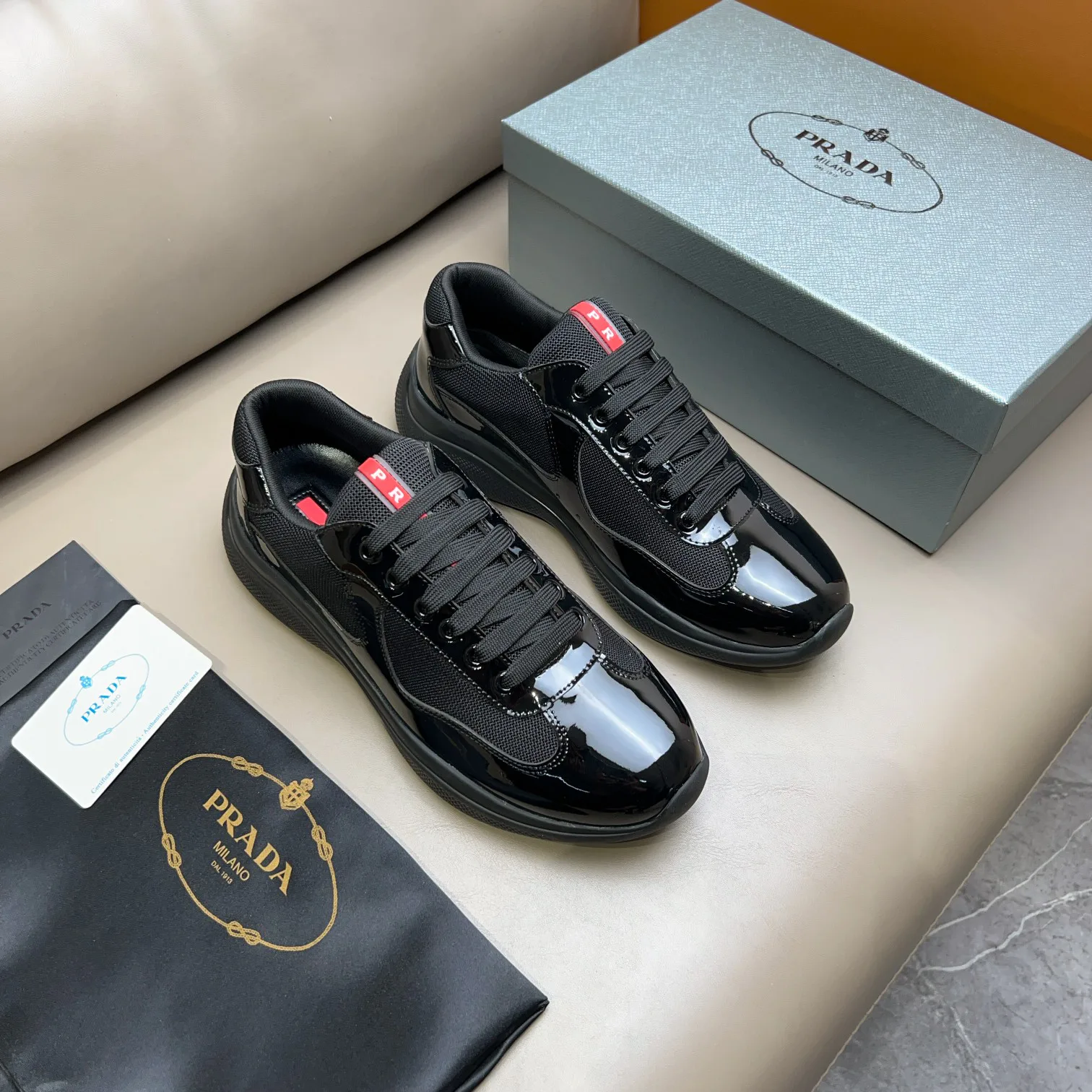 Кроссовки Мужские Prada 17636253