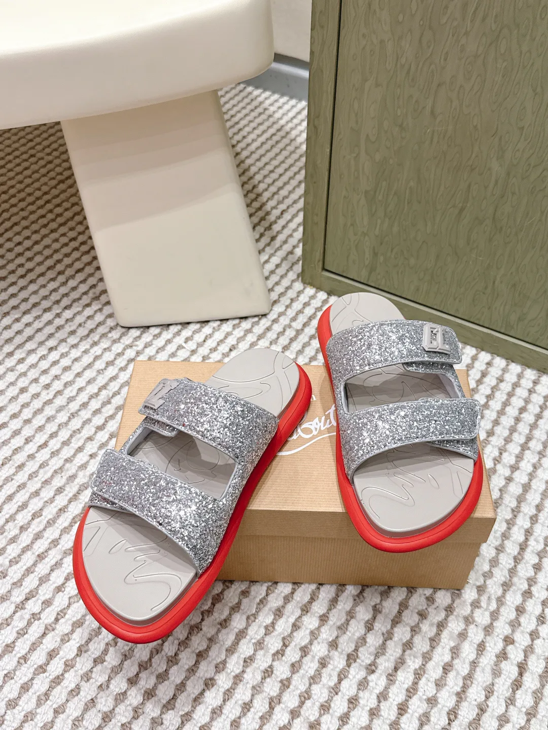 Шлепанцы Мужские Christian Louboutin 488296