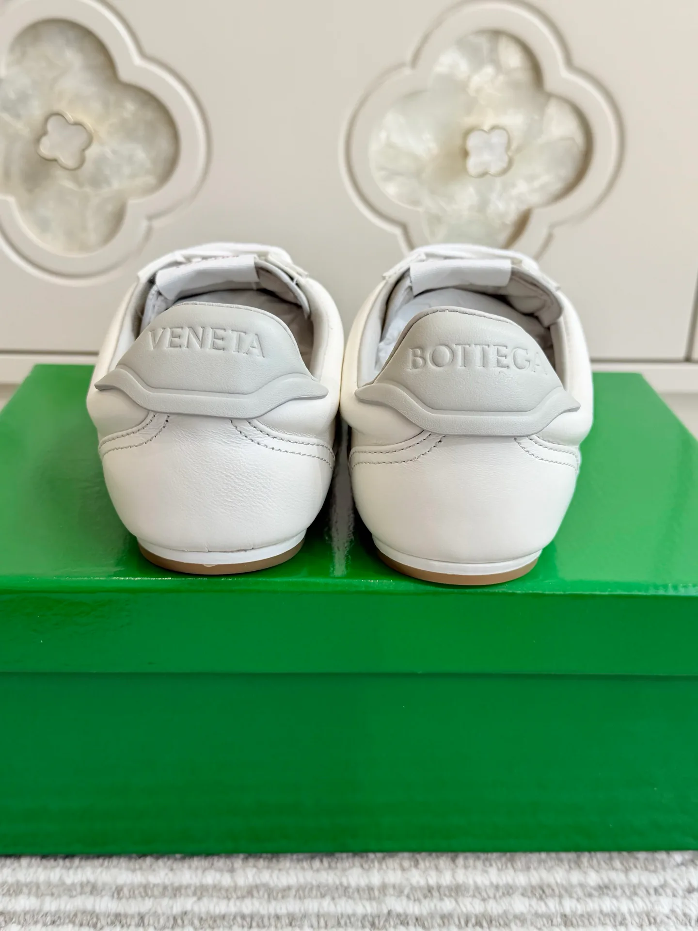 Кроссовки Женские Bottega Veneta 18092144