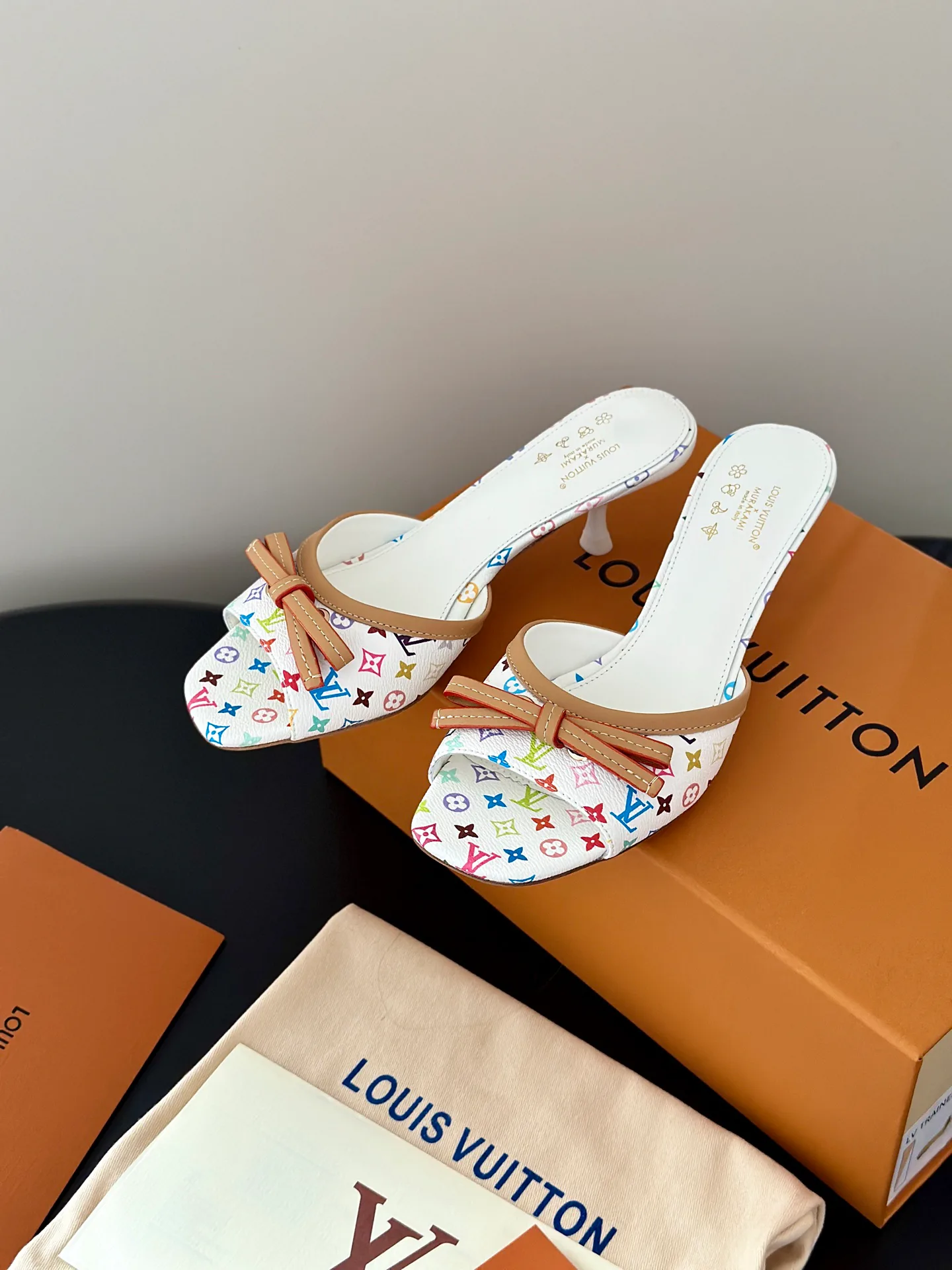 Туфли Женские Louis Vuitton 12798353