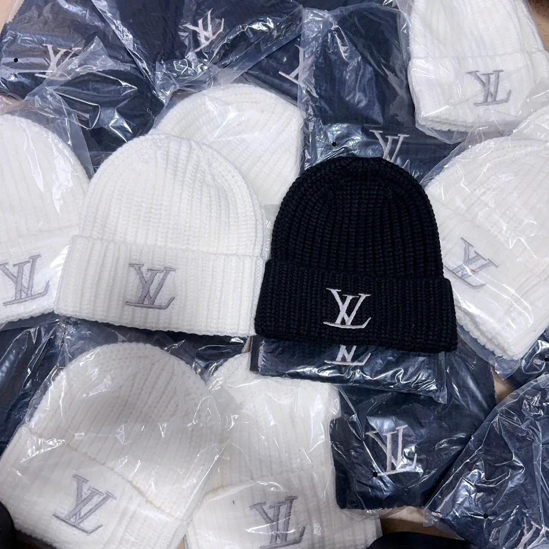 Головные Уборы Louis Vuitton 90988