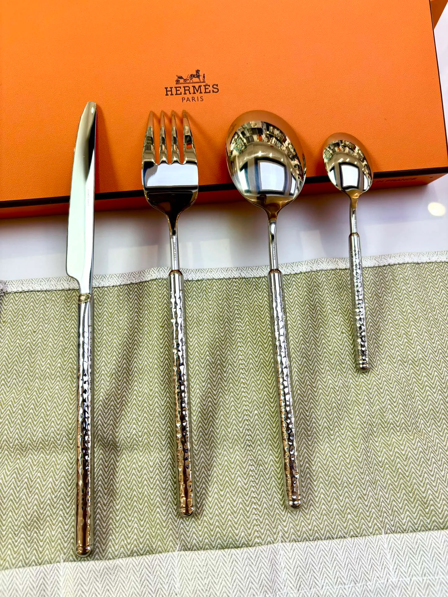 Посуда Hermes 5540