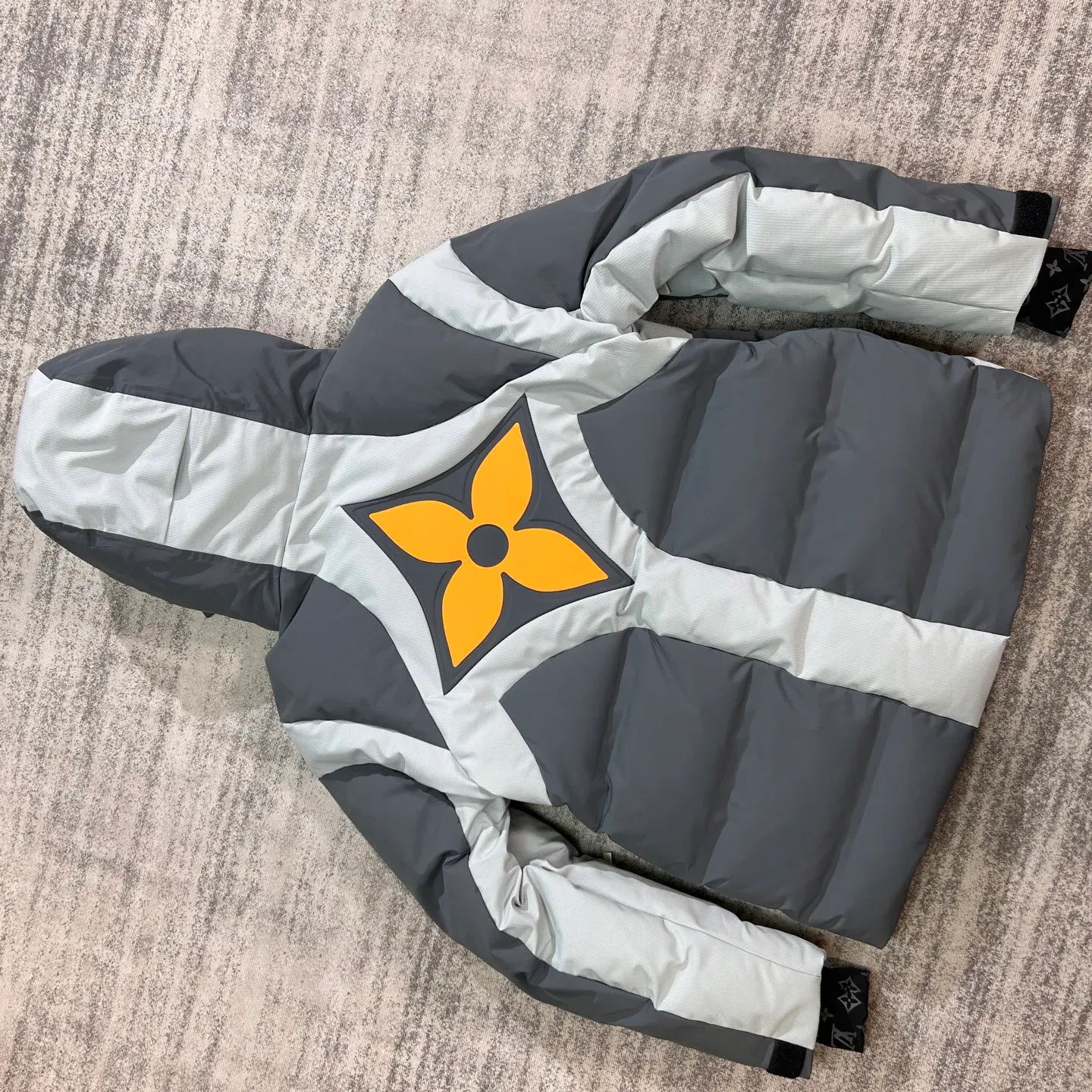 Куртки И Пуховики Мужские Louis Vuitton 174828