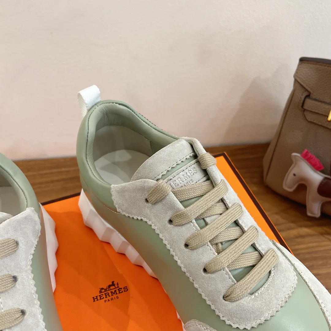 Кроссовки Женские Hermes 18729798