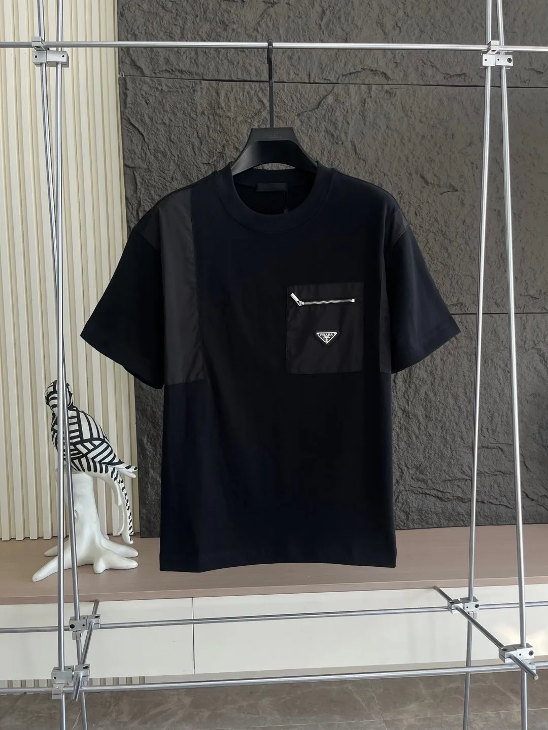 Футболки Женские Prada 1896304