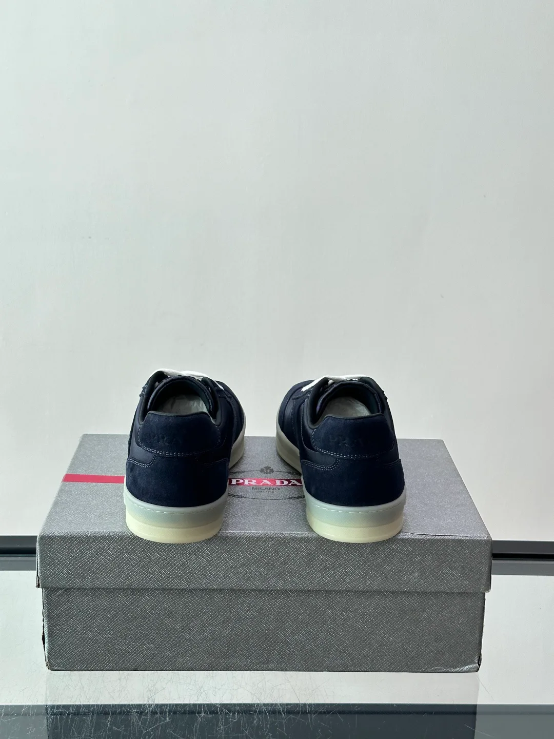 Кроссовки Мужские Prada 18079433