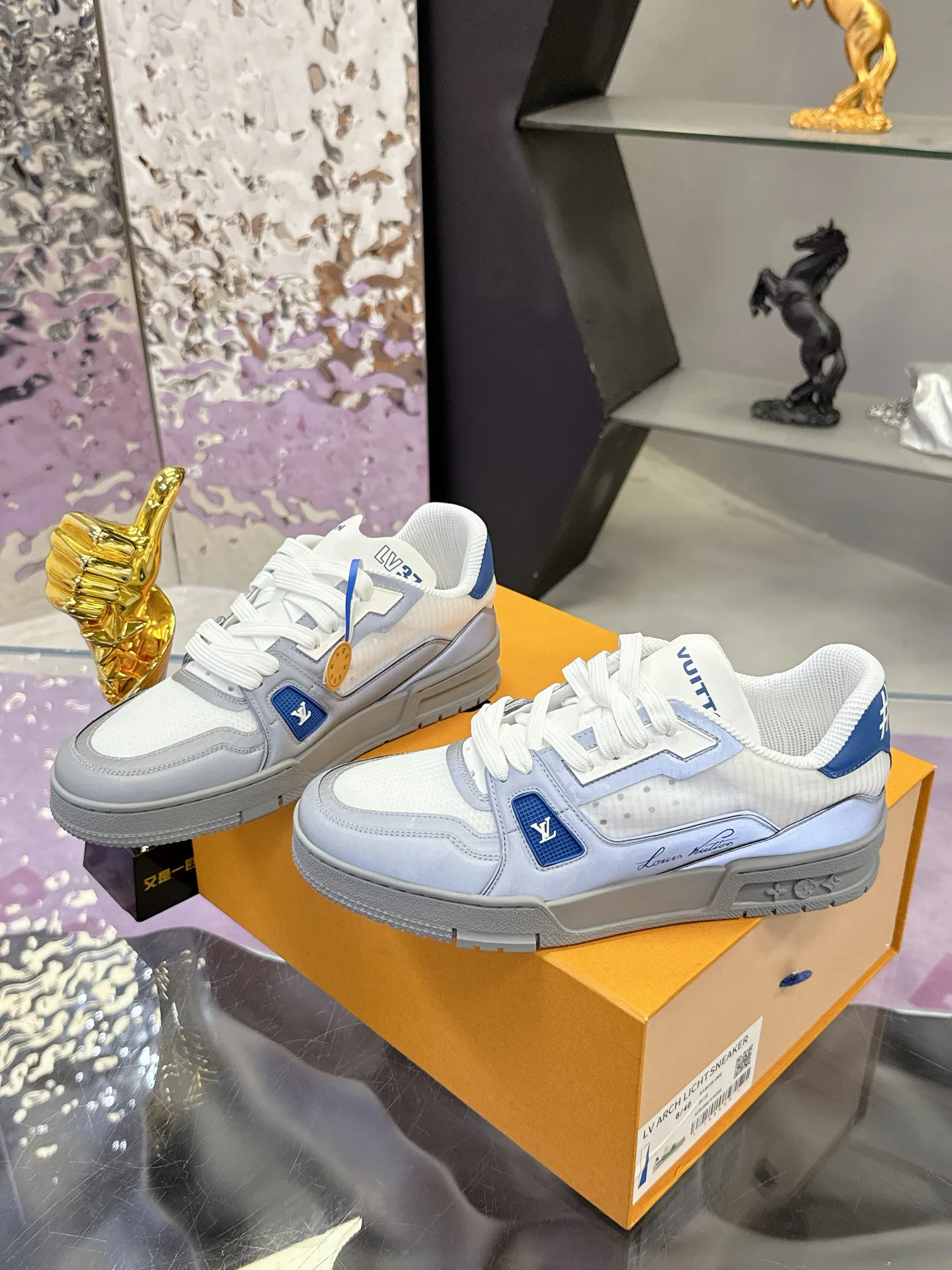 Кроссовки Женские Louis Vuitton 52681
