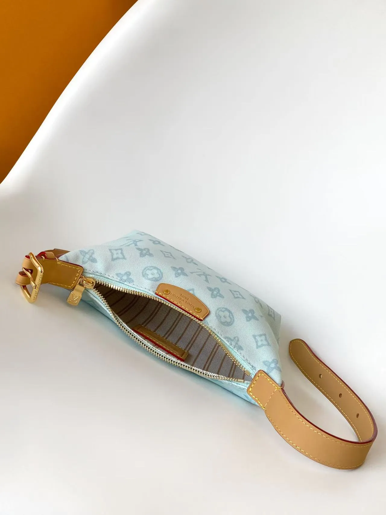 Классические Сумки Женские Louis Vuitton 1253941