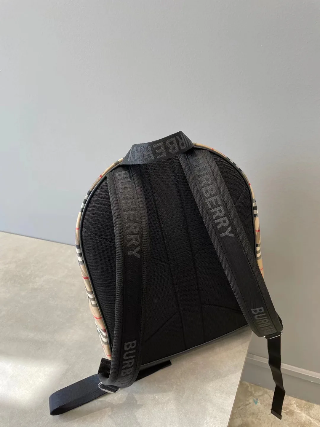 Рюкзаки Женские Burberry 11492160