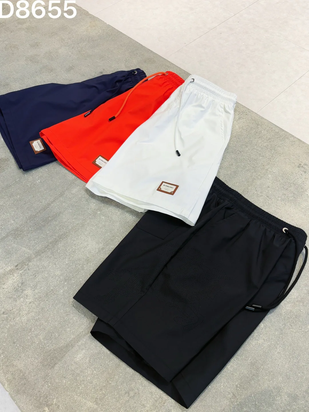 Шорты Мужские Burberry 18000508