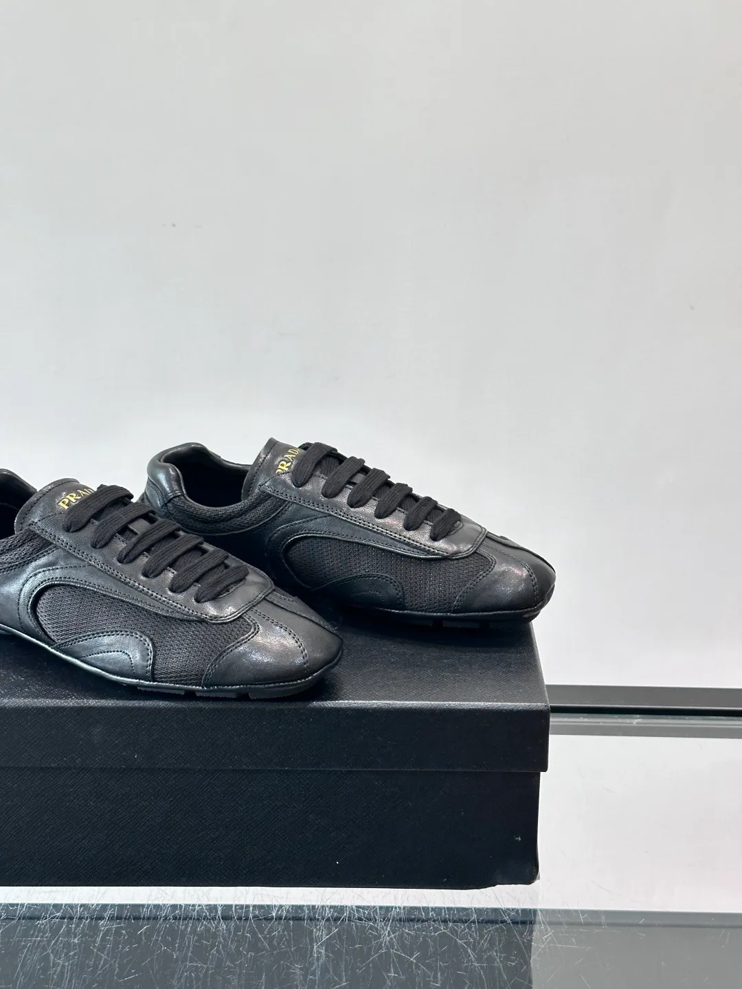 Кроссовки Мужские Prada 13452947