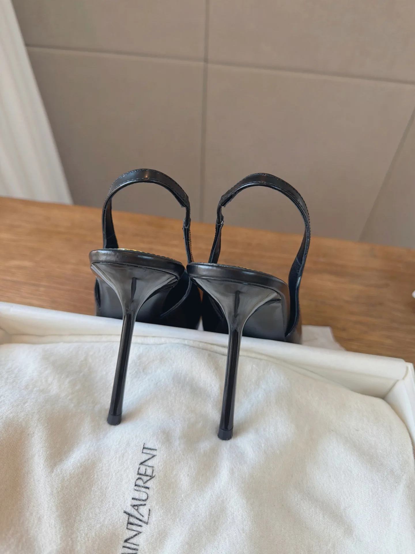 Туфли Женские Saint Laurent 19416031
