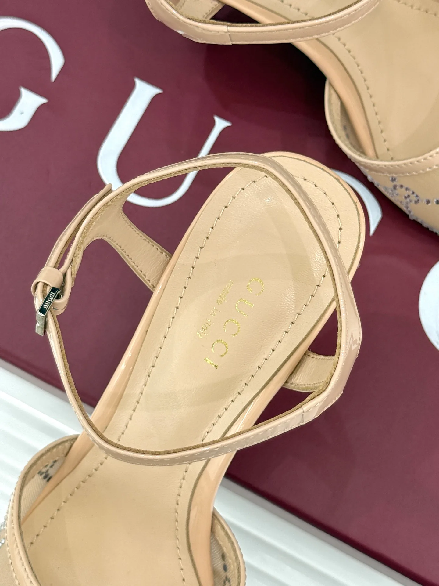 Босоножки Женские Gucci 12633040
