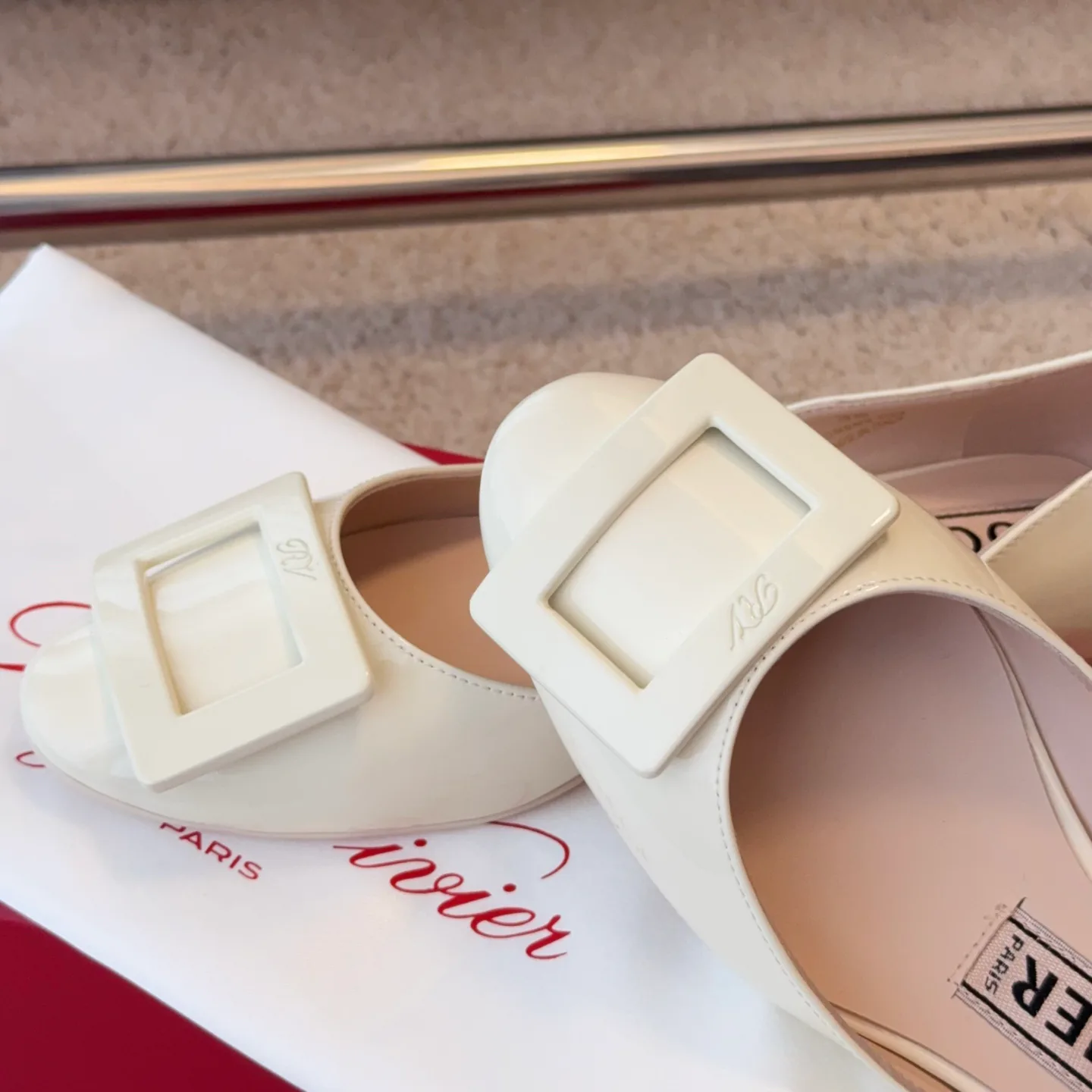 Балетки Женские Roger Vivier 17550586