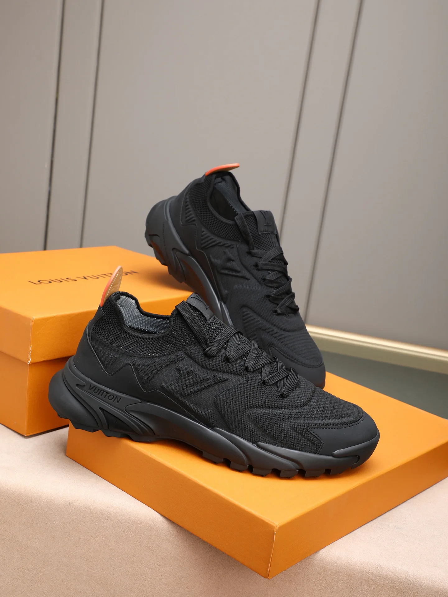 Кроссовки Мужские Louis Vuitton 1277011
