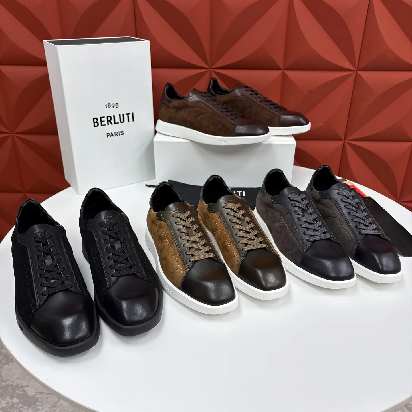 Кроссовки Мужские Berluti 17579127