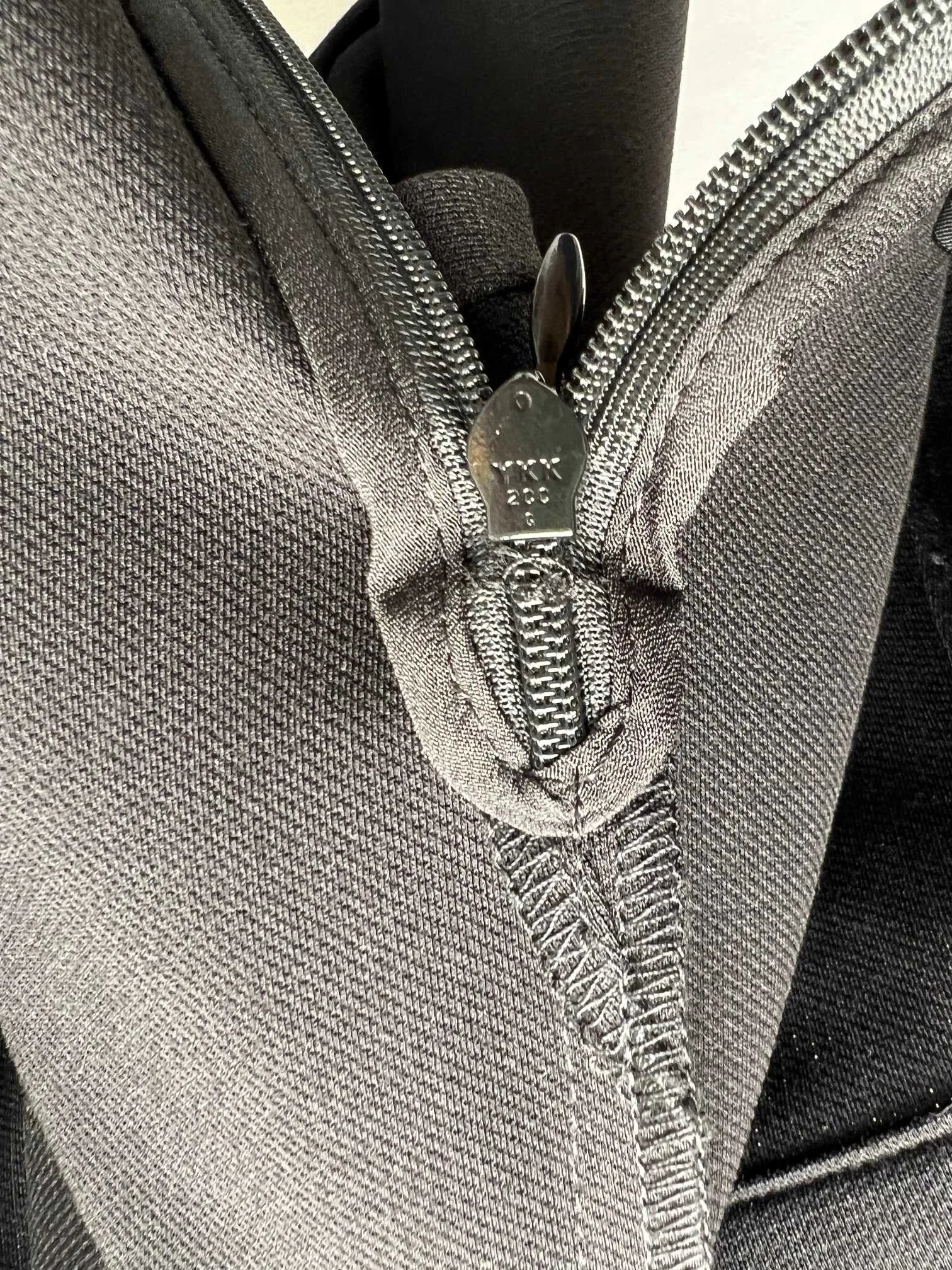 Брюки Женские Versace 11670691