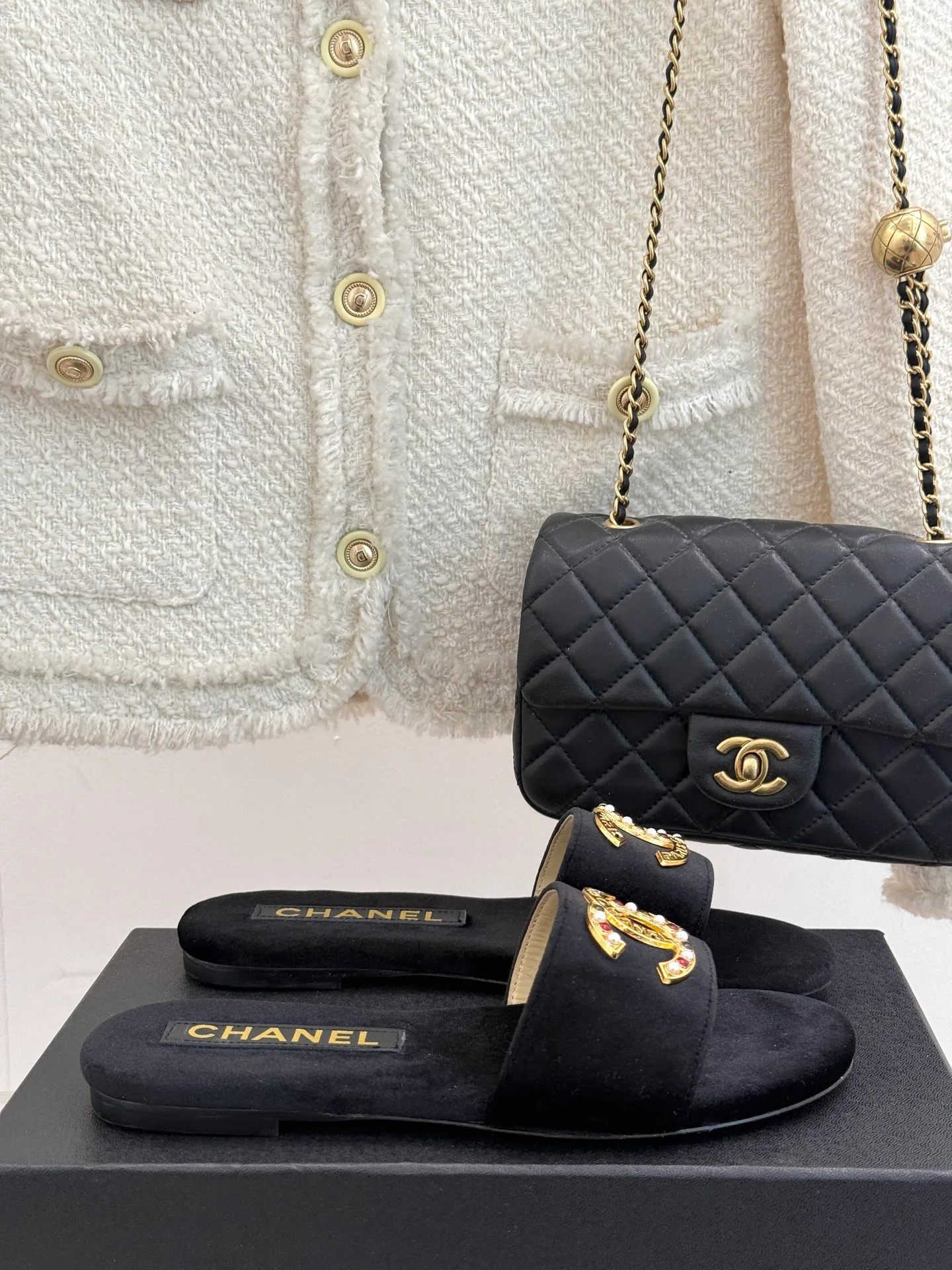 Шлепанцы Женские Chanel 14374