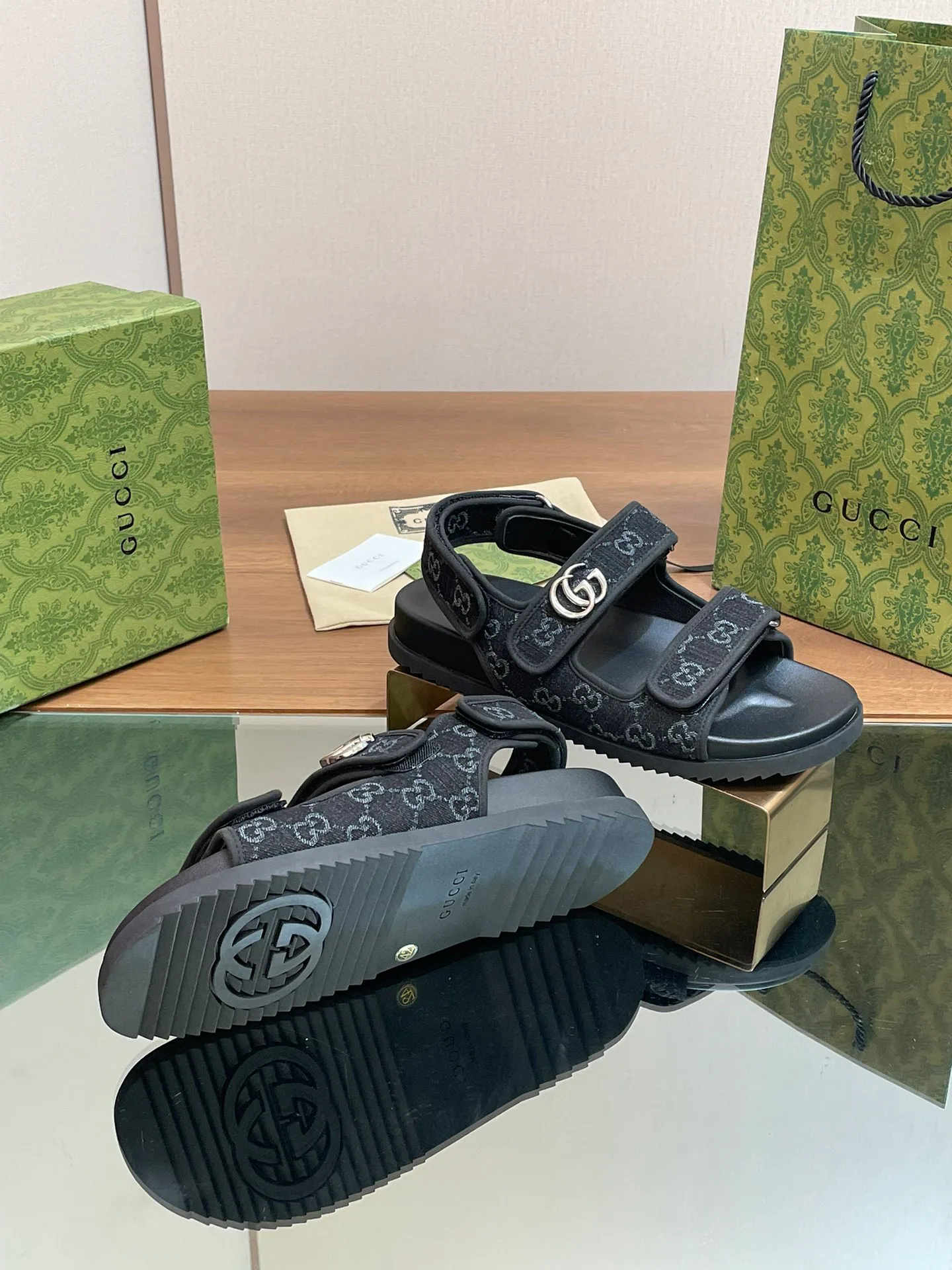 Сандалии Женские Gucci 21087