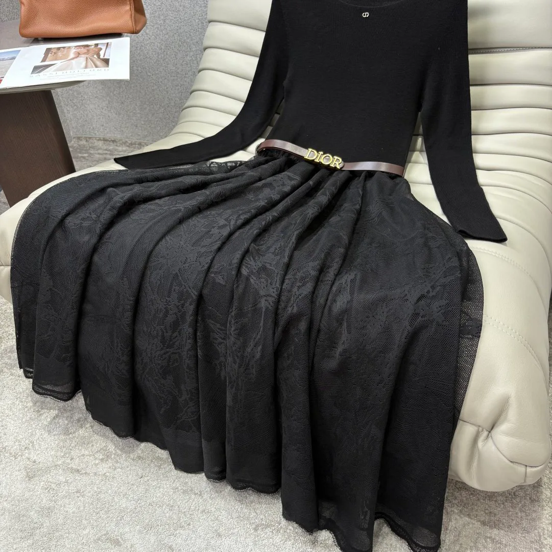 Платья Женские Christian Dior 17952851