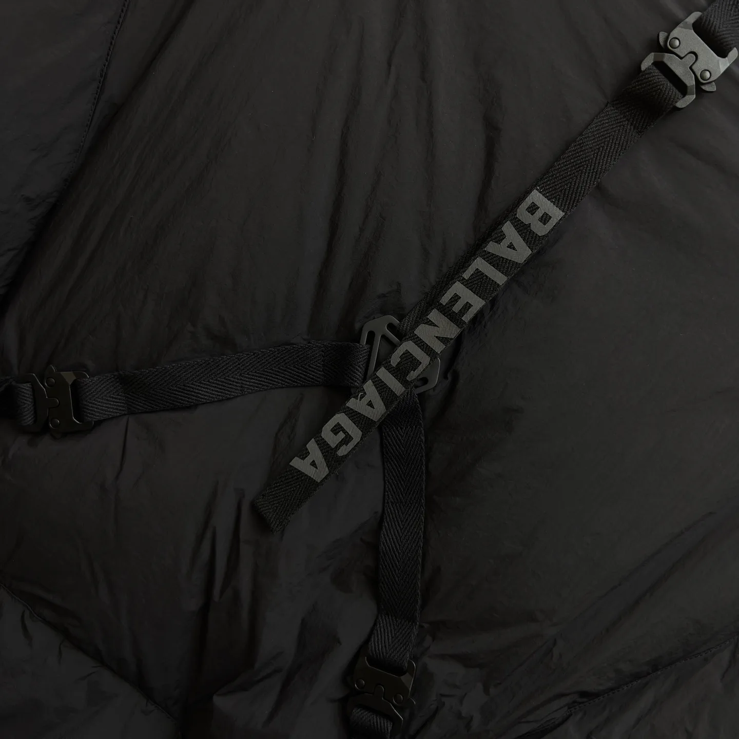 Куртки И Пуховики Женские Balenciaga 844176