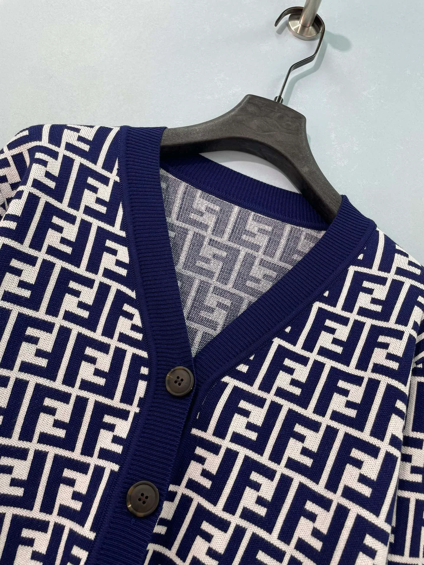 Джемперы И Свитеры Женские Fendi 18151190