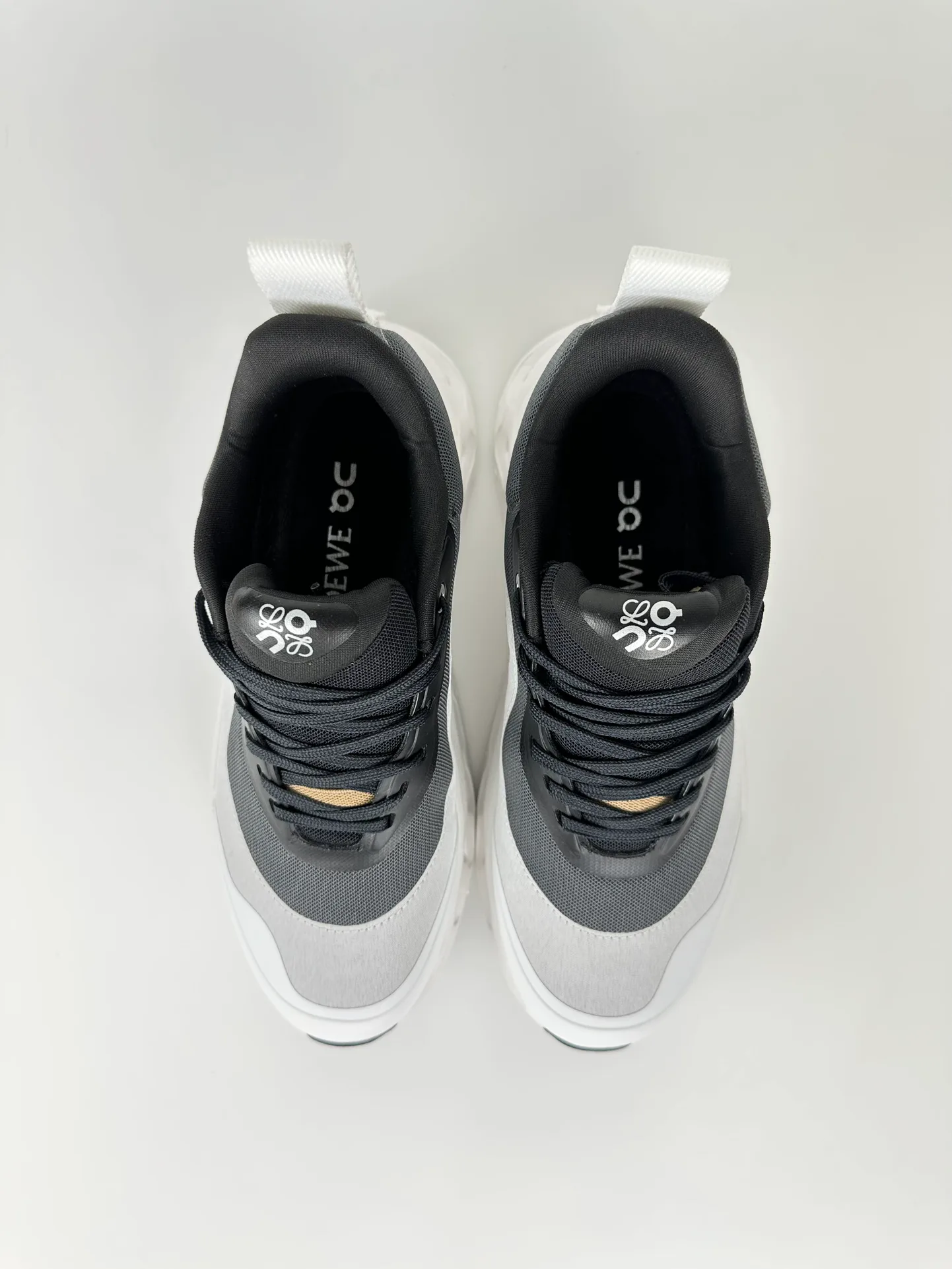 Кроссовки Женские Loewe 24832