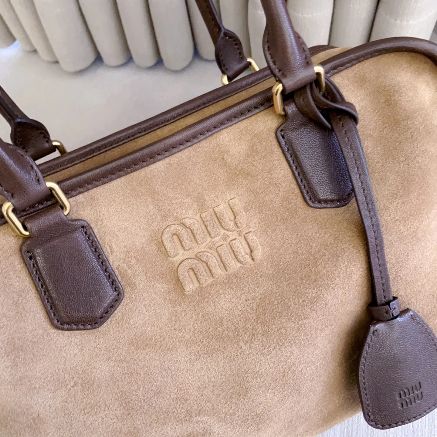 Классические Сумки Женские Miu Miu 17799918