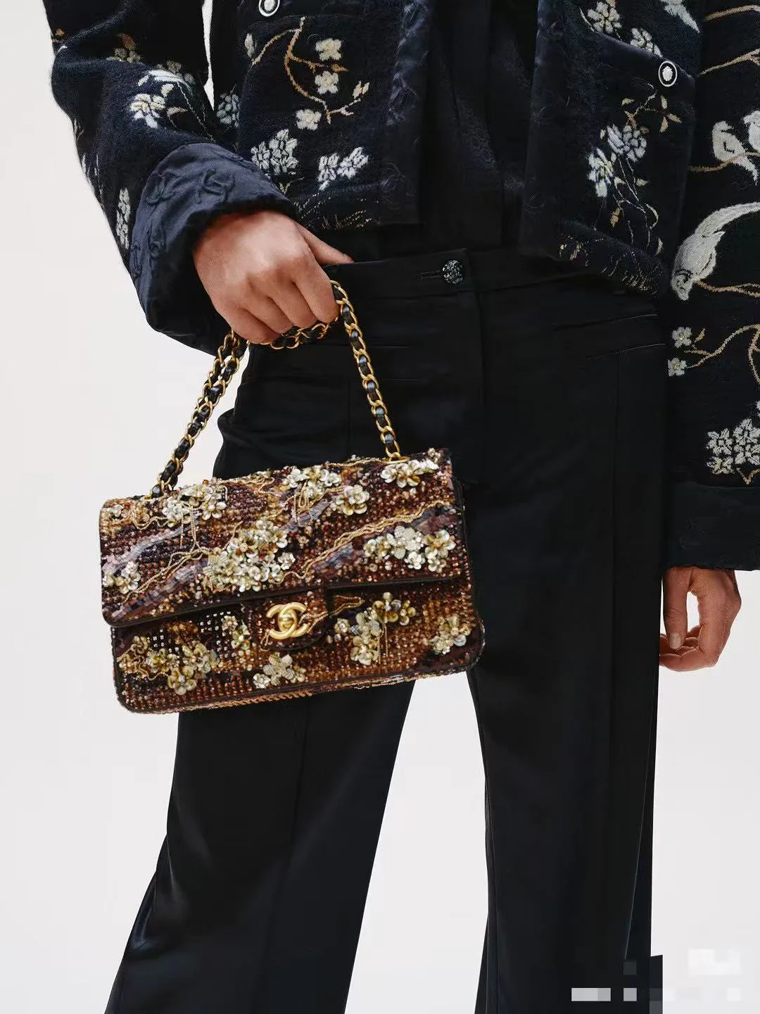 Классические Сумки Женские Chanel 10395158