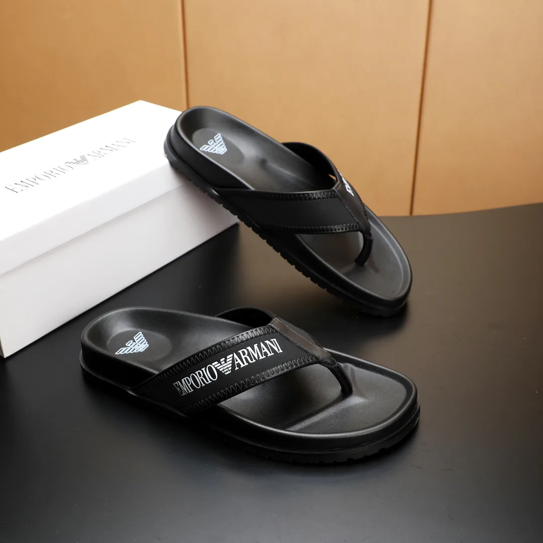 Шлепанцы Женские Armani 17037952