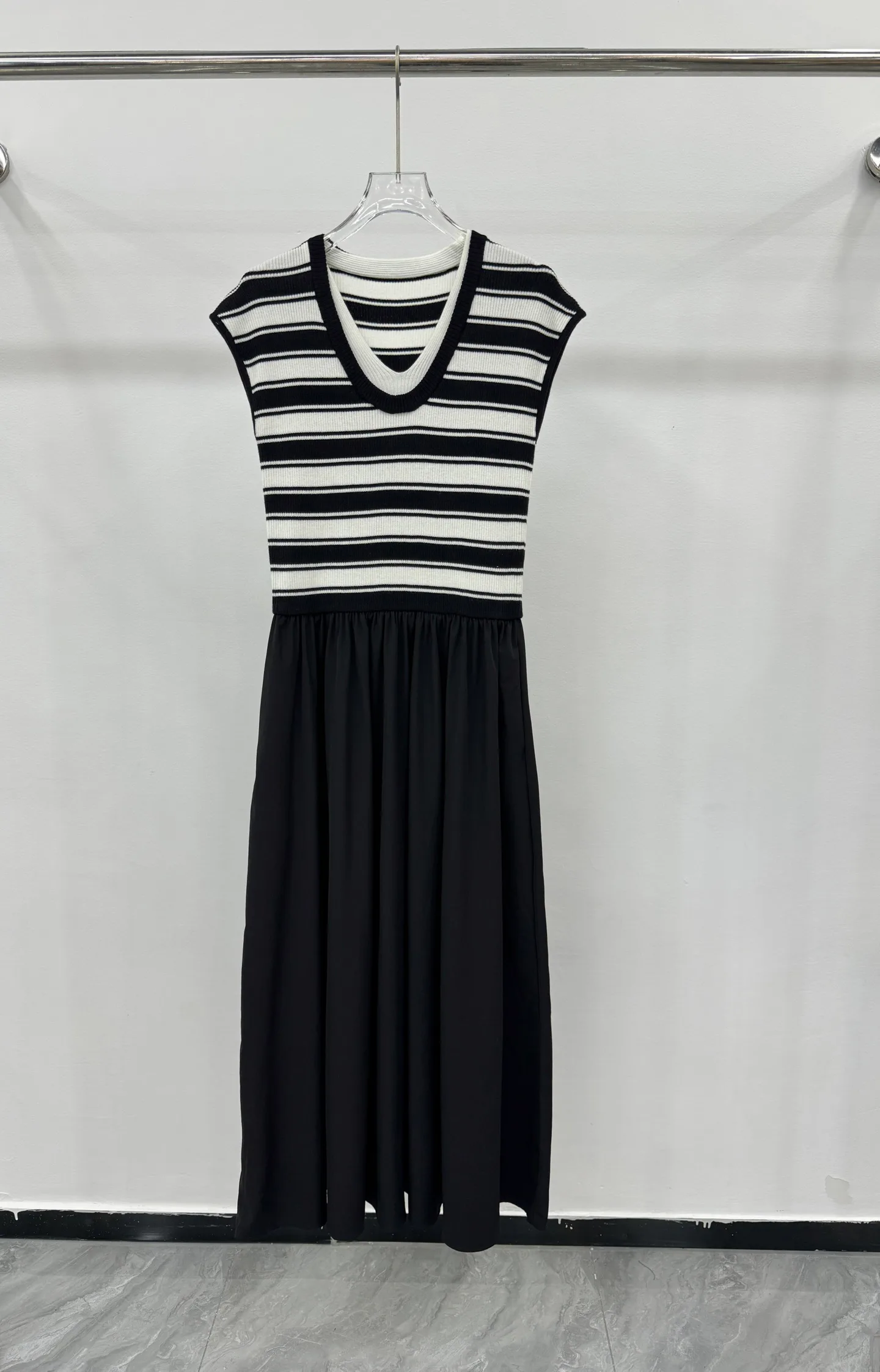 Платья Женские The Row 19088