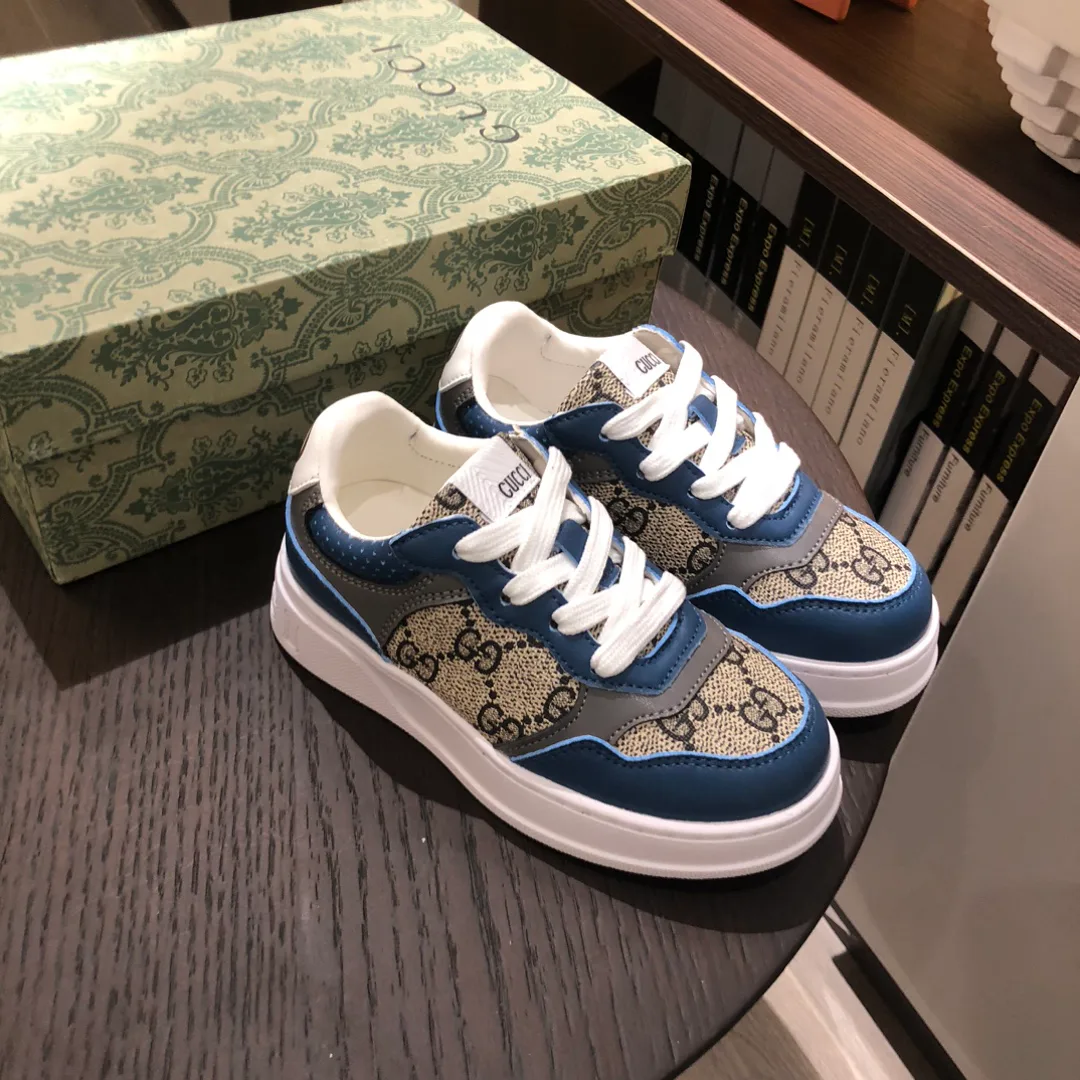 Кроссовки Женские Gucci 18445135